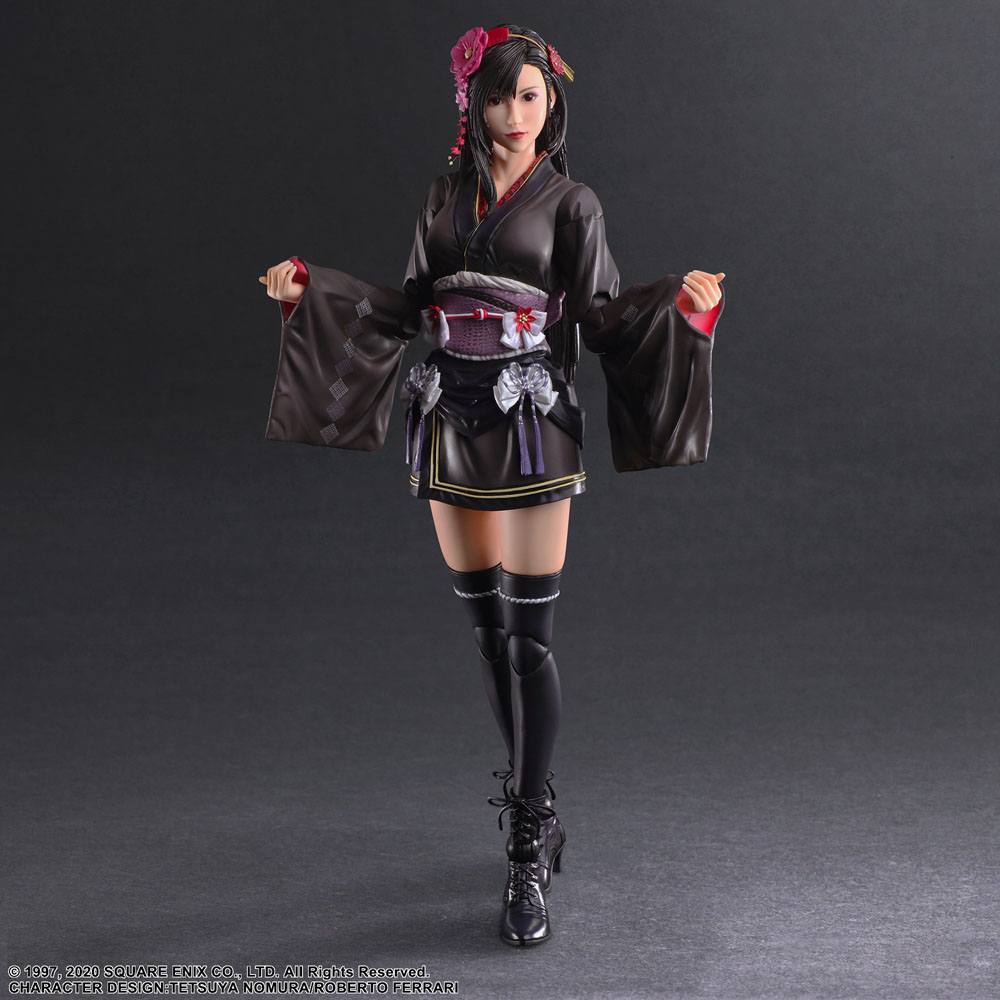Tifa Lockhart Exotic Dress Ver. Final Fantasy VII Remake Play Arts Kai Action Figure 25 cm