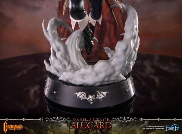 ALUCARD Castlevania symphony of the night Dash attack statue 30 Cm in Resina First 4 Figures