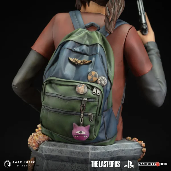 ELLIE CON LA PISTOLA BUSTO IN RESINA The Last of Us DARK HORSE 20 CM