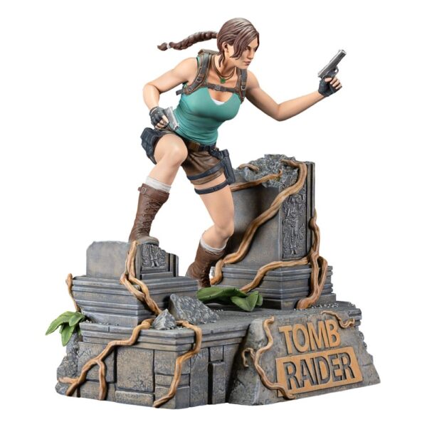 Tomb Raider PVC Statue Lara Croft 24 cm DARK HORSE -PREORDER LUGLIO 2025-