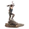 Tomb Raider PVC Statue Lara Croft Survivor Era 33 cm DARK HORSE -PREORDER SETTEMBRE 2025-