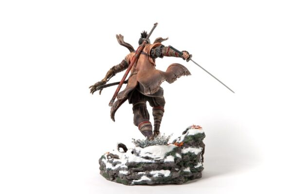 Sekiro: Shadows Die Twice Statue Sekiro 32 cm FIRST 4 FIGURES -PREORDER USCITA 9/2026-