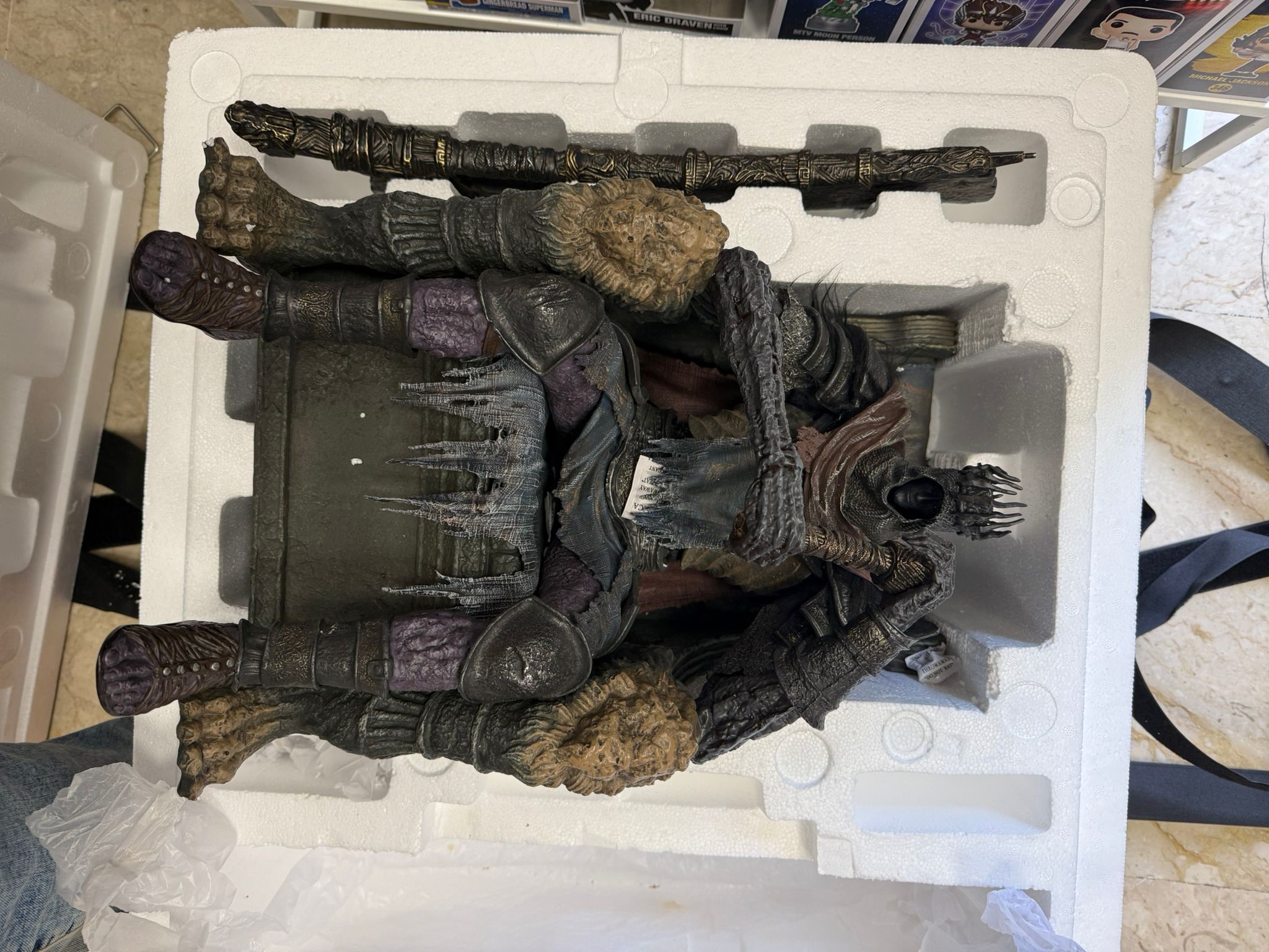 Inserzione privata Yhorm F4F aperta