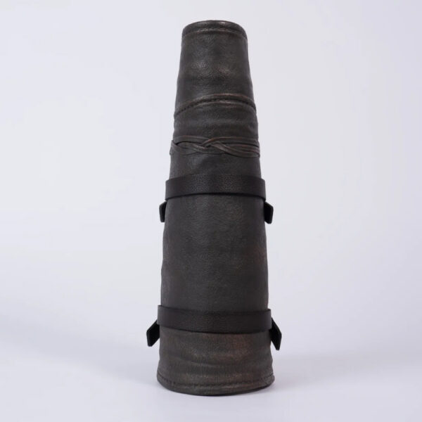 Assassin’s Creed Black Flag Resynced Edward Kenway Hidden Blade Replica -PREORDER LUGLIO 2026-